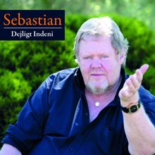 Sebastian: Dejligt Indeni