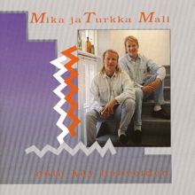 Mika ja Turkka Mali: Kuusikielinen bändi