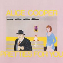 Alice Cooper: No Longer Umpire