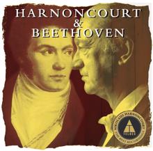 Nikolaus Harnoncourt: Harnoncourt conducts Beethoven