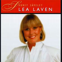 Lea Laven: Musta yö ja meri ääretön