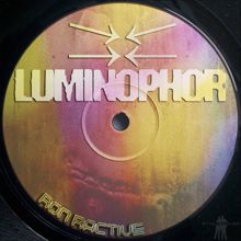 Ron Ractive: Luminophor