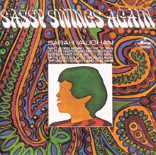 Sarah Vaughan: Sassy Swings Again