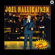 Joel Hallikainen: Konserttilavalla