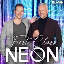 Neón: First Class