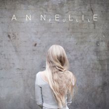 Annelie: Full