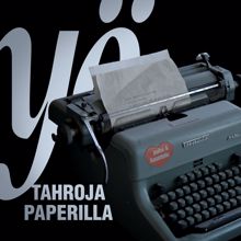 Yö: Tahroja paperilla