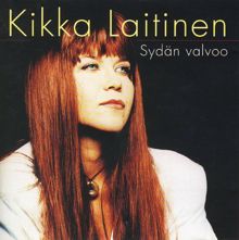 Kikka Laitinen: Sydän valvoo