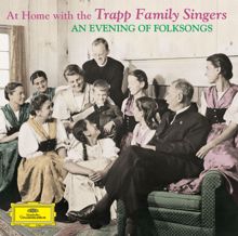 Trapp Family Singers: Traditional: Spinning Song ("Spinn', spinn' Marie") (Spinning Song ("Spinn', spinn' Marie"))