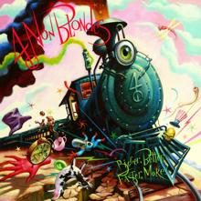 4 Non Blondes: Bigger, Better, Faster, More !