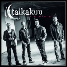 Taikakuu: Ikävä on kaunis