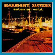 Harmony Sisters, Dallapé-orkesteri: Kuutamo merellä
