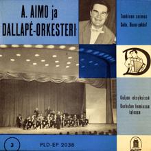 A. Aimo, Dallapé-orkesteri: Korholan komiassa talossa