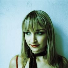 Kate Miller-Heidke: Psycho Killer (Live At The Vanguard June 2006)
